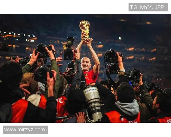 足球明星惊人进球背后的故事与传奇球员的精彩瞬间揭秘